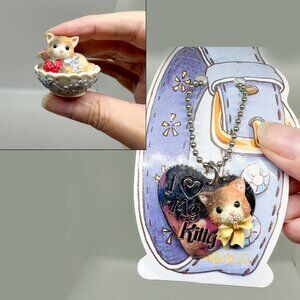 Vtg 90's Calico Kittens RARE Cat Kitten Necklace Strawberry Bowl Delft China